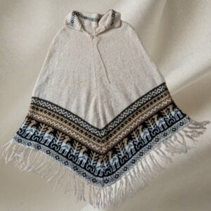 Peruvian Alpaca Ponco